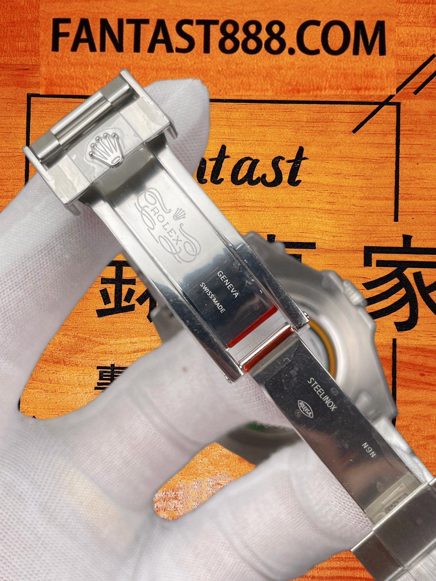 ROLEX探險家II 實底後蓋 ROLEX探險家II後蓋實底設計與Rolex標誌鐫刻