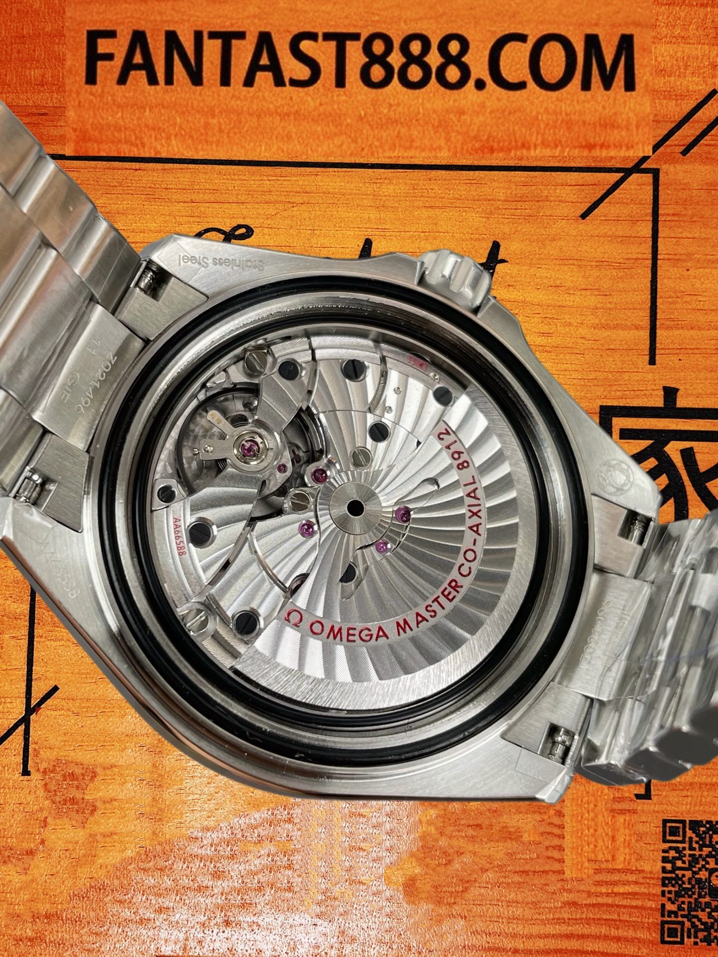 600m 鋼帶摺疊扣 Omega Seamaster 600m鋼帶鏈節與摺疊扣