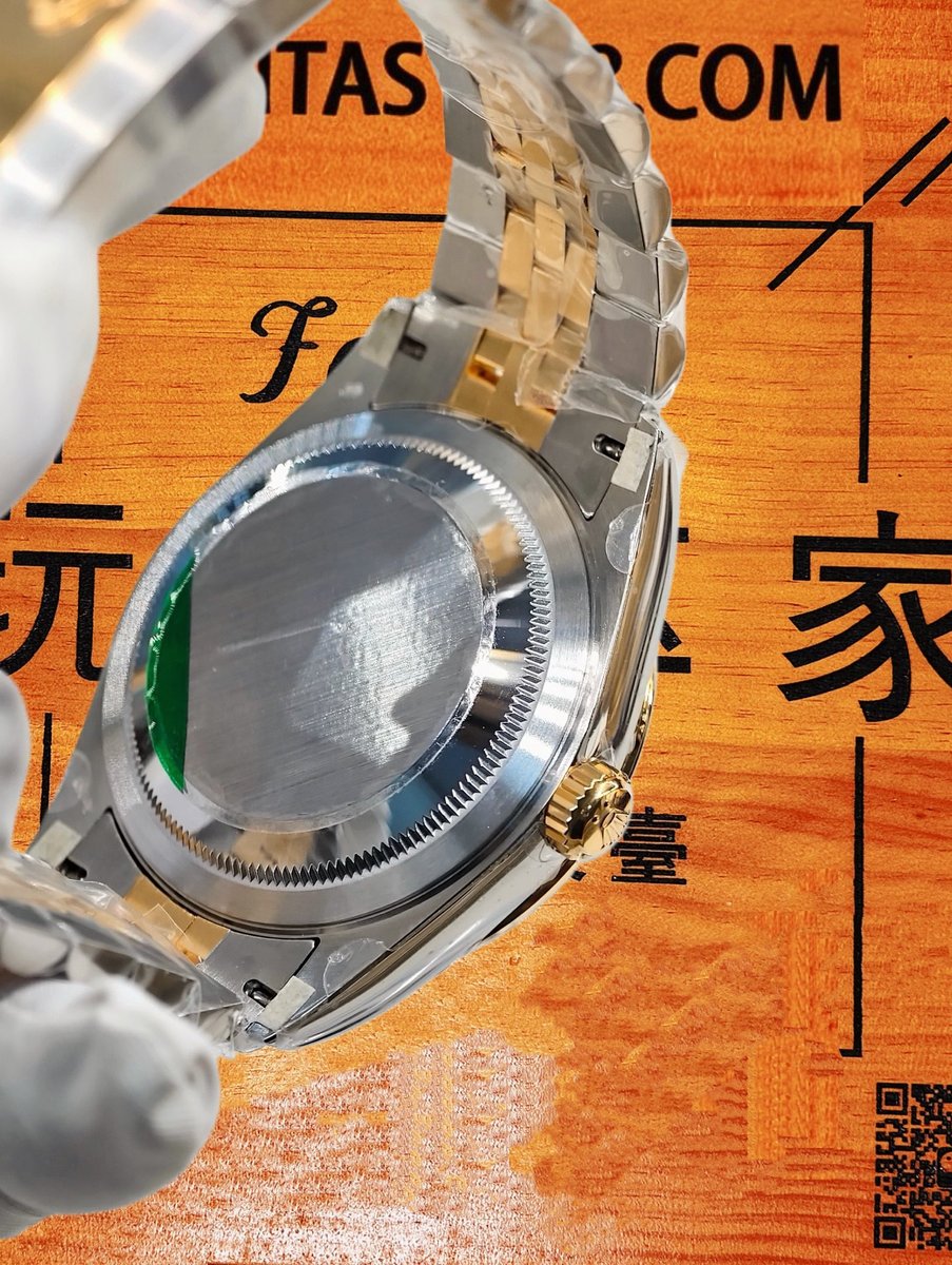 高仿私人改裝-勞力士-縱航者326933 間金黑盤 復刻腕錶 實拍 6