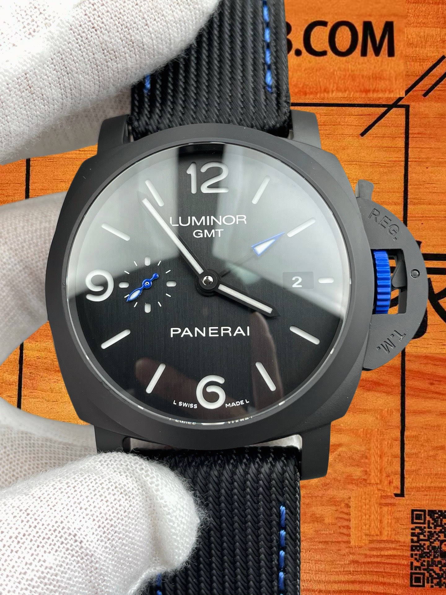 PAM1176 藍色橡膠表冠