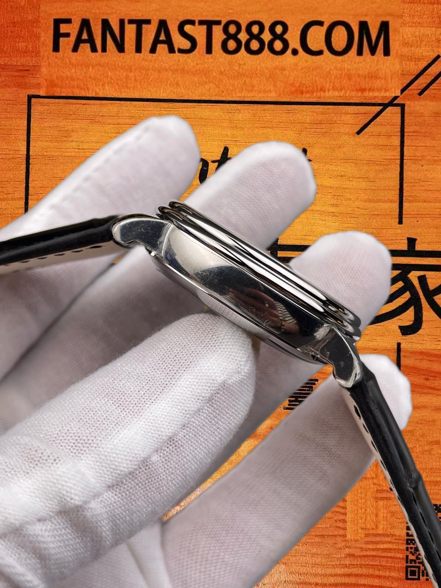 高仿寶珀6654側面與錶帶