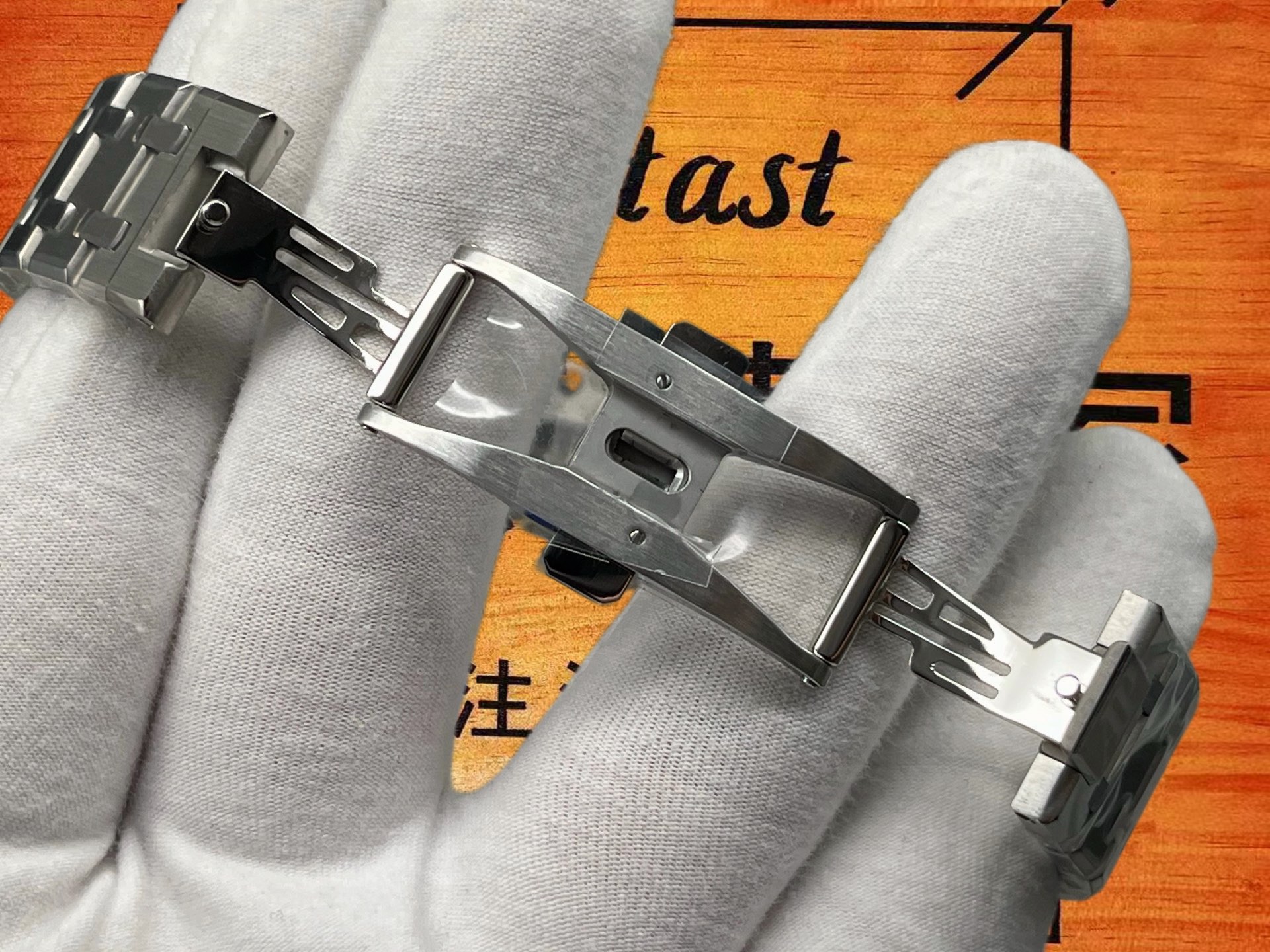 高仿ZF廠愛彼Audemars Piguet皇家橡樹15300ST黑盤39mm大三針/Cal.3120自產一體機芯40寶石軸承/正品二手行情¥200000+ 實拍 2