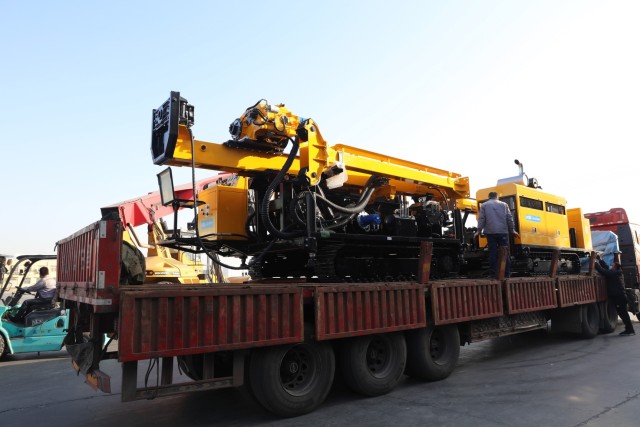 600m High Power Portable Mining Hard Rock Hammer Drilling Rig Crawler Diesel Hydraulic Deep Water Well Drilling Rig for Sale