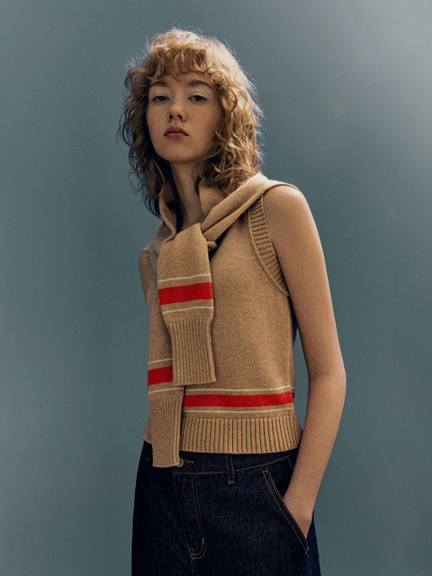Women's shawl knitted vest