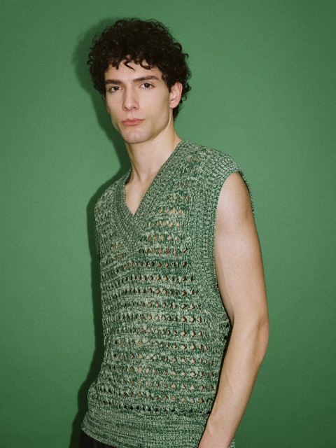 Men's knitted vest