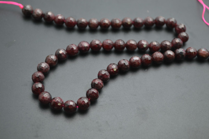 Faceted Natural Garnet Stone Round Loose Beads