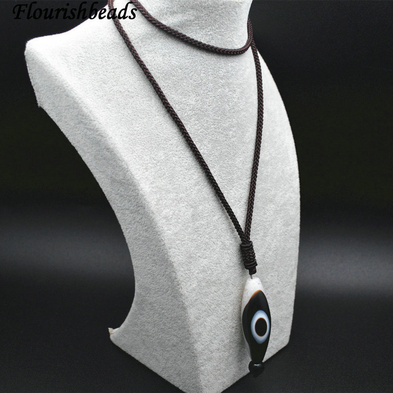 Nucleated Natural DZI Agate Tibetan Barrel with 64cm Chinese Cord Necklace