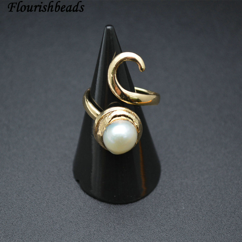 Natural White Pearl Round Beads Ring with Spiral Gold Metal Adjustable Circle