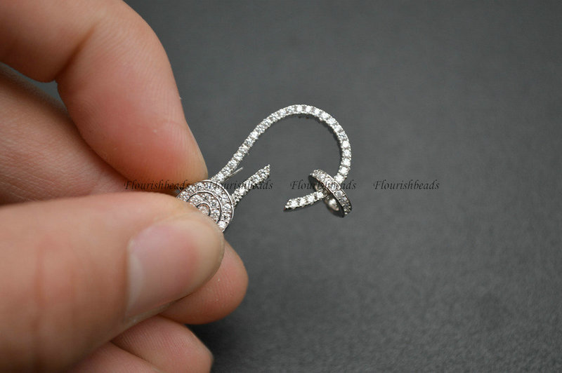 Anti-fade Rhodium Plating Copper Paved CZ with Loop Lobster Connecter Clasps