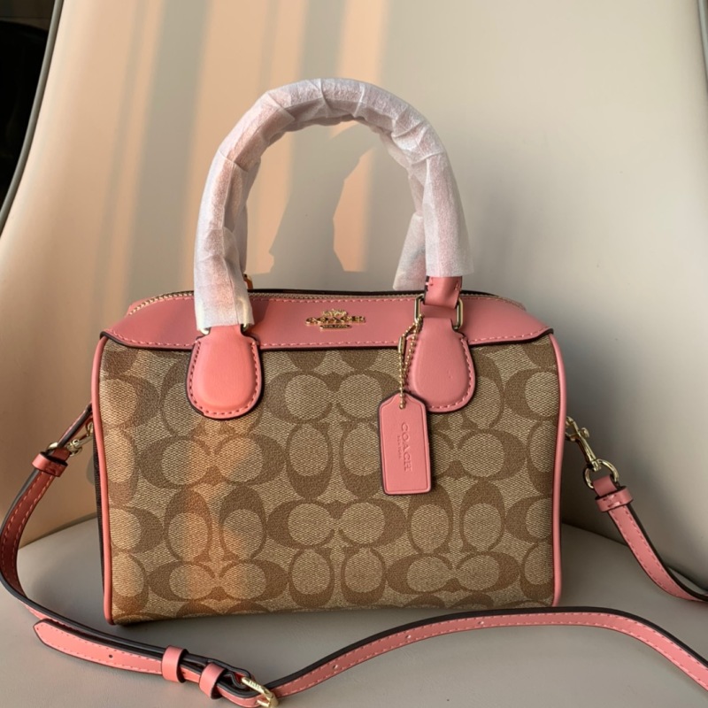 Gucci F34279 Classic Boston pillow bag