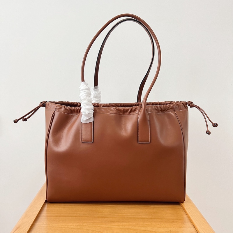 CELINE CABAS TRIOMPHE smooth cow leather drawstring bag