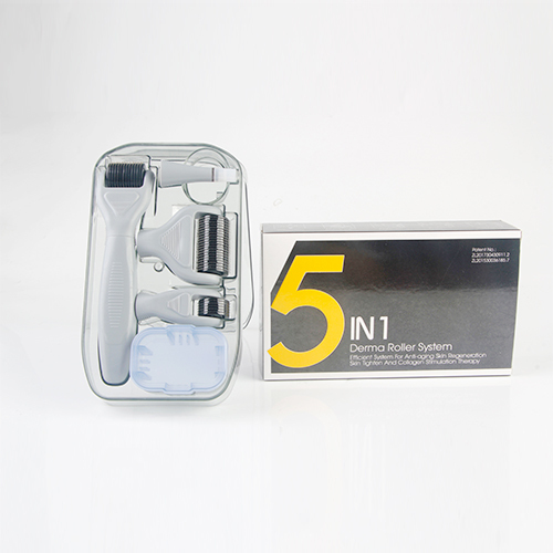 5 In 1 Derma Roller Set 0.5mm,1.0mm, 1.5mm 2.0mm Micro Needles Comes In A Travel Case