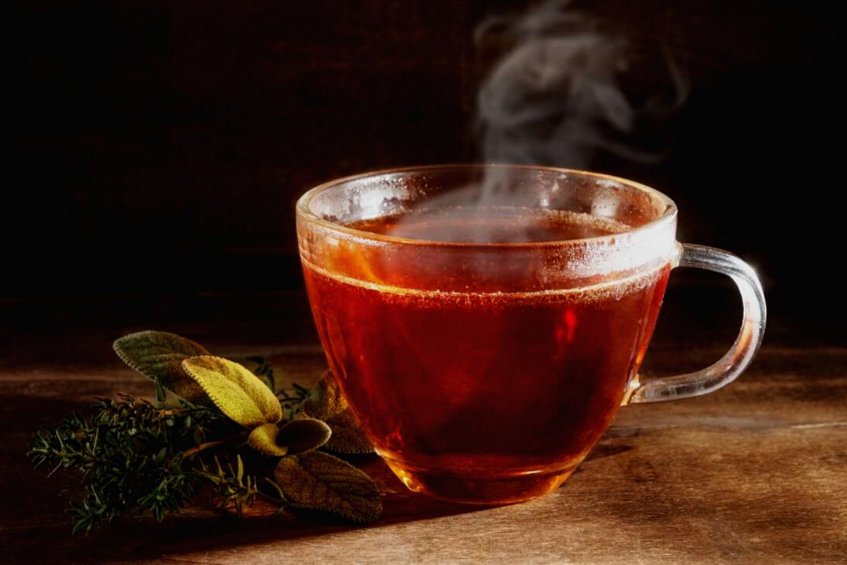 Oolong tea is suitable for drinking in autumn