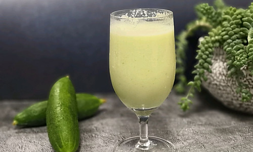 Yogurt cucumber juice
