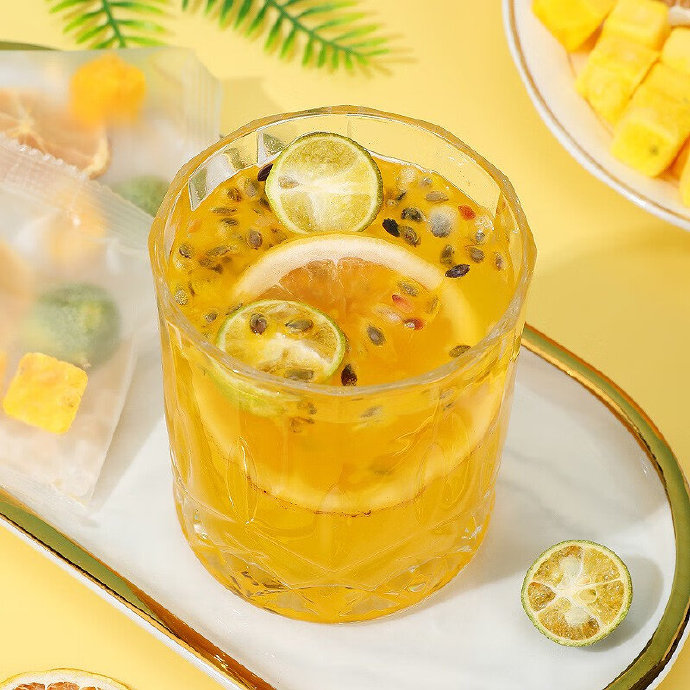 Benefits of drinking fruit tea in moderation