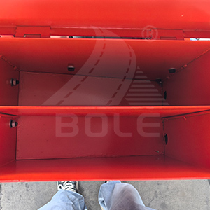 Charging box for road marking machines