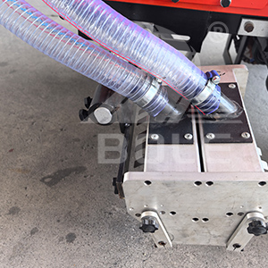 Road marking machine air outlet