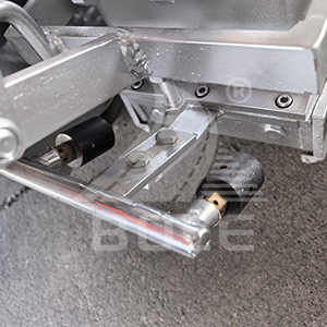 Road marking machine footplate