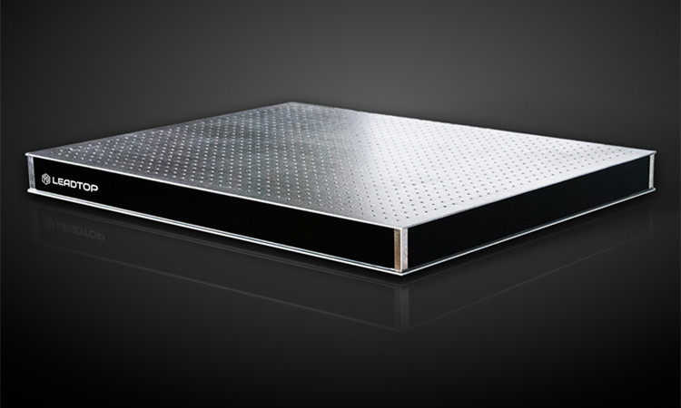 LeadTop's MOT-F honeycomb core optical platform
