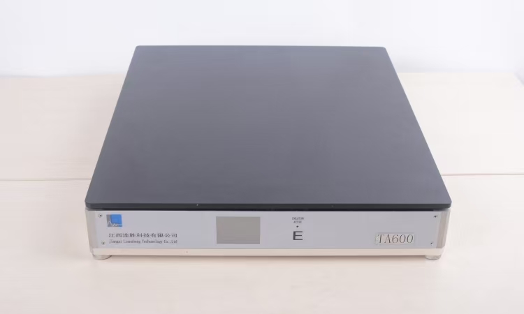TA600 Tabletop Active Vibration Isolation Platform