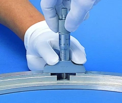Depth Micrometer 0-25mm, 101mm Base 128-102
