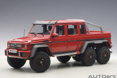 76304 1/18 MERCEDES-BENZ G63 AMG 6X6 (RED)