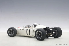 86599 1/18 HONDA RA272 F1 GRAND PRIX MEXICO 1965 RICHIE GINTHER #11 (WITH DRIVER FIGURE FIT)