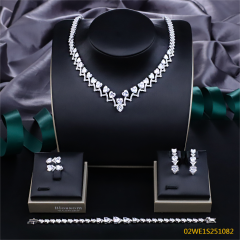 Blossom CS Jewelry 925 Silver Heart V Shape Cubic Zirconia Tennis 4Pcs Bridal Jewelry Set