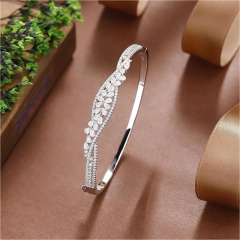 Blossom CS Jewelry Twist Leaf 925 Sterling Silver Bangle For Women Inlaid Cubic Zirconia Wrist Bracelet Gift