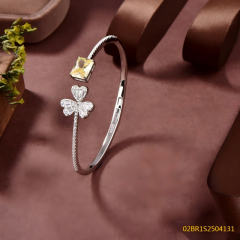Blossom CS Jewelry Clover With Square Gem 925 Sterling Silver Open Bangle For Women Inlaid Cubic Zirconia Bracelet Gift