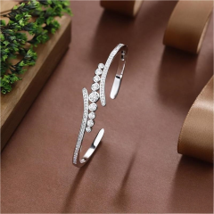 Blossom CS Jewelry Curved Gradient Round Cubic Zirconia 925 Sterling Silver Open Bangle For Women