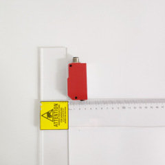 German Leuze diffuse reflection photoelectric sensor model FRK 95/44-350 L