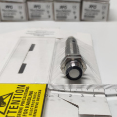 In Stock Italy Micro Detectors Ultrasonic Sensor UK1 Series Model UK1C/G9-1ESY18