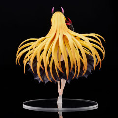 Union Creative UC To Love-Ru Darkness Golden Darkness Darkness Ver. 1/6 Figure