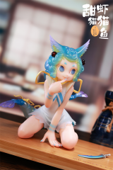 WeArtDoing Sweet Catfish Moon Fin Figure