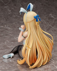 FREEing Goblin Slayer Priestess: Bunny Ver. 1/4 Figure