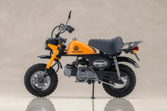 Kotobukiya Megami Device PUNI MOFU RACING TU with Honda Z50J-1 Monkey Plastic Model