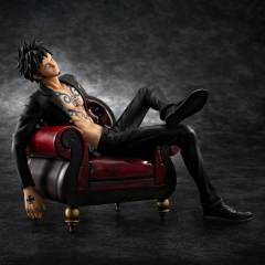 MegaHouse Portrait Of Pirates ONE PIECE S O C Trafalgar Law Ver R 1/8 Scale Figure