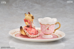 RIBOSE Original Tea Time Cats Orange Cat Figure