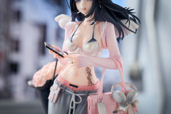 Hanabee Soft Summer Mia 1/6 Scale Figure