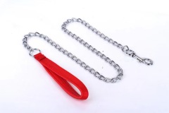 Pet metal dog chain collar leash for cats and dogs foam comfortable handle Outdoor dog leash sets can be customized