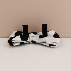 New Arrival Customized Designer Logo Gray lattice on Soft Cotton Dog Collar Leashes Harness Poo Bag Holder Bow Set Animal 06