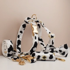 New Arrival Customized Designer Logo Gray lattice on Soft Cotton Dog Collar Leashes Harness Poo Bag Holder Bow Set Animal 06