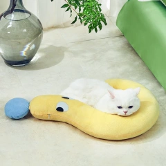 Cat Summer U-shaped Small Pillow Dog Fashion Neck Protection Deep Sleep Soft Calming Toy Teddy Bear Pomeranian Supplies Dog Mat