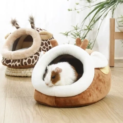 Super Warm Pet Sleep House Hamster Nest Cute Giraffe Shape Guinea Pig Cage Small Animal Accessories zabawki dla świnek morskich
