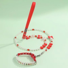Pet Collar Pet Leash PU Leather Delicate Imitation Pearl Dog Pearl Collars Built in Wire Rope for Dog Cat Collar Chain Leash