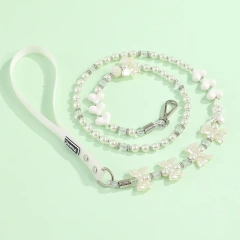 Pet Collar Pet Leash PU Leather Delicate Imitation Pearl Dog Pearl Collars Built in Wire Rope for Dog Cat Collar Chain Leash