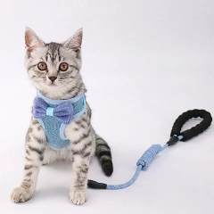 New Bowknot Cat Harness Leash Set Breathable Nylon Mesh Pet Cat Vest Harnesses For Cats Kitten Walking Chest Strap Leash