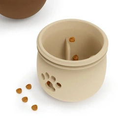 Dog Toys Leaking Ball Mushroom Shape Funny Interactive Pet Slow Feeder Bowl Puzzle Toy Pet Tooth Cleaning Chew Toys Pet Supplies