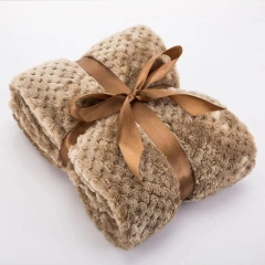 New Soft Pet Blanket Spring Warm Dog Bed Blanket Cute Pet Sheets Warm Mat Comfortable Cat Dog Pad Blanket Pet Accessories